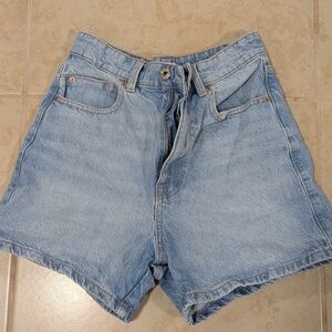 Zara Women's Light Blue Jean Shorts